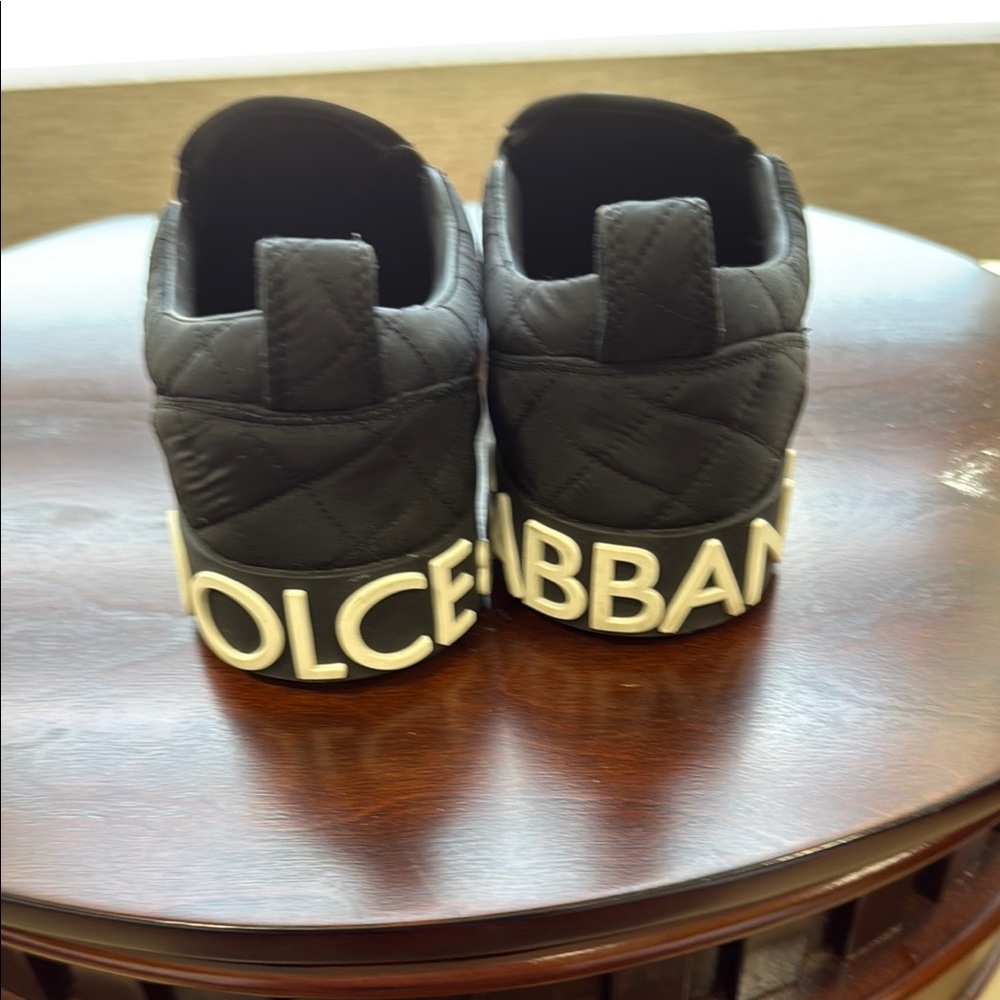 Dolce & Gabbana women Black Sneakers